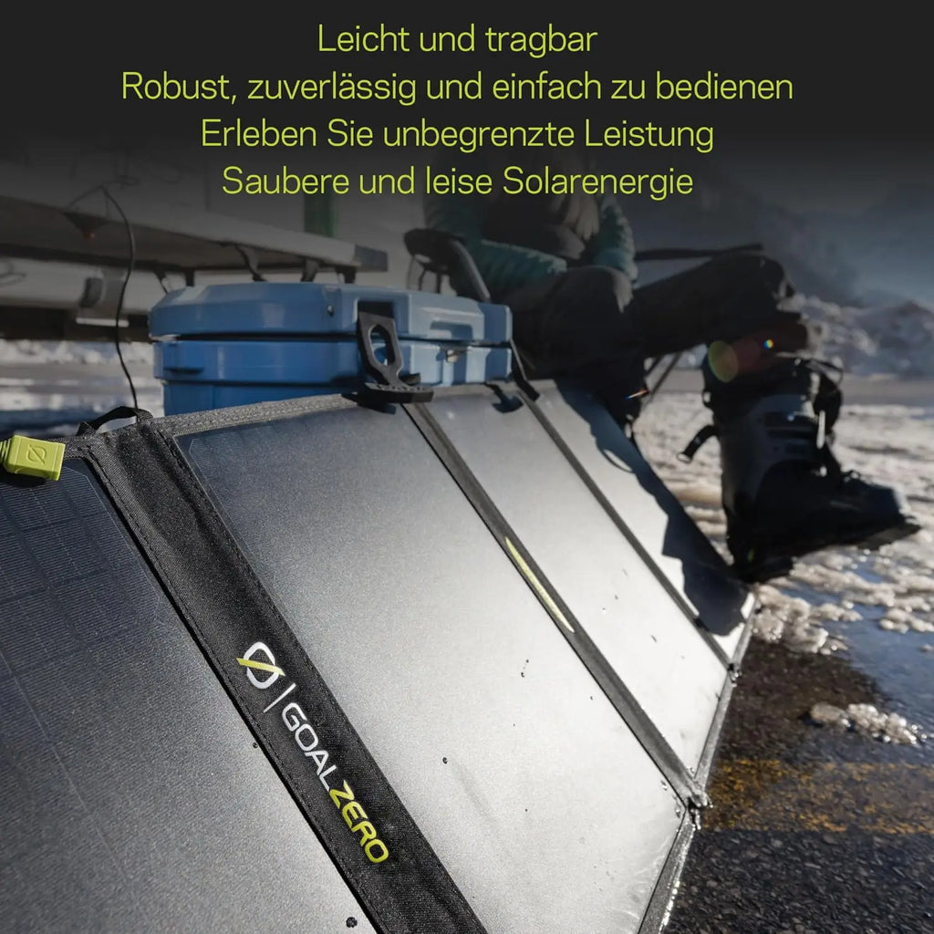 Foldable 50W Solar Panel with USB Port, Portable Charger for Power Generators and Banks, Lightweight 18-22V