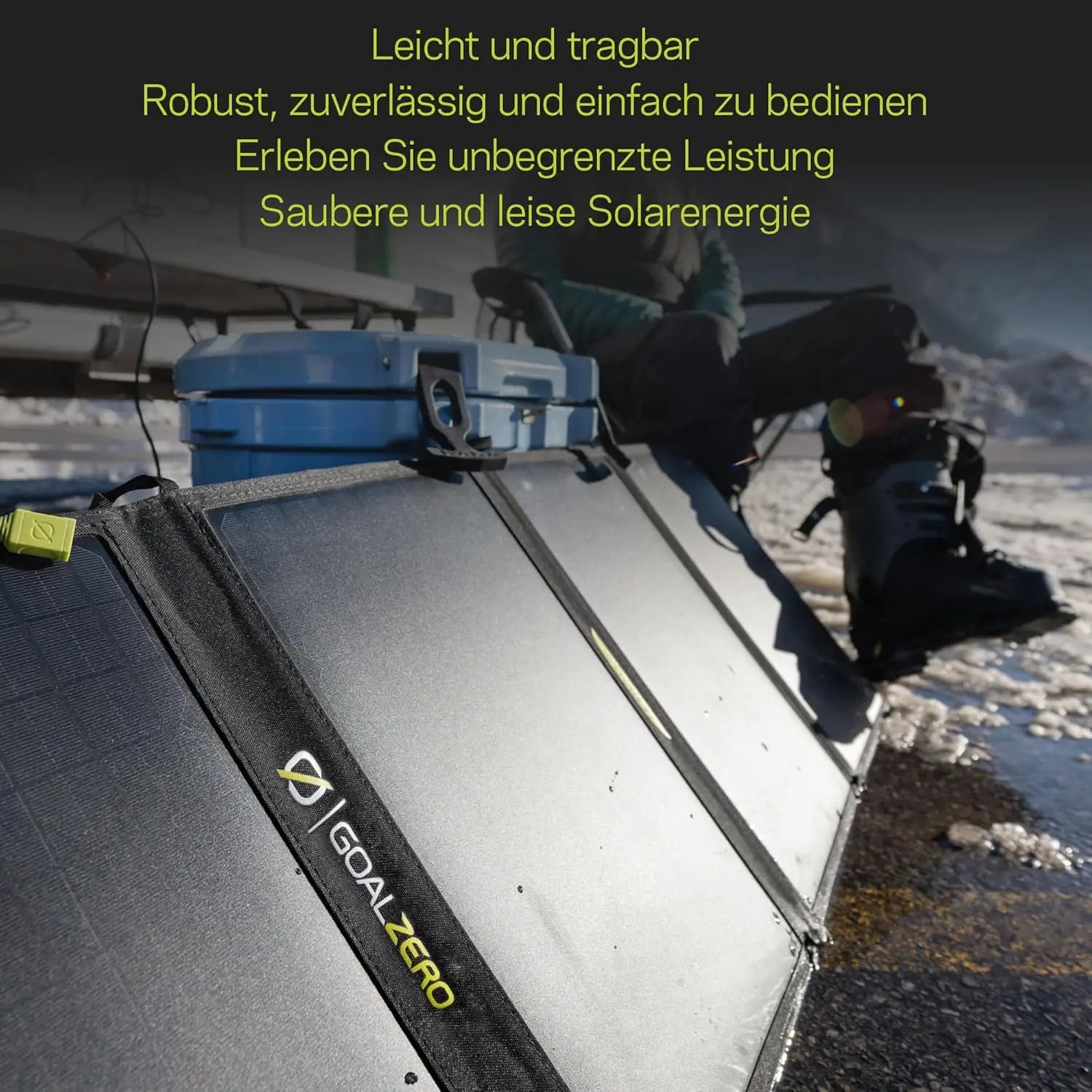 Foldable 50W Solar Panel with USB Port, Portable Charger for Power Generators and Banks, Lightweight 18-22V