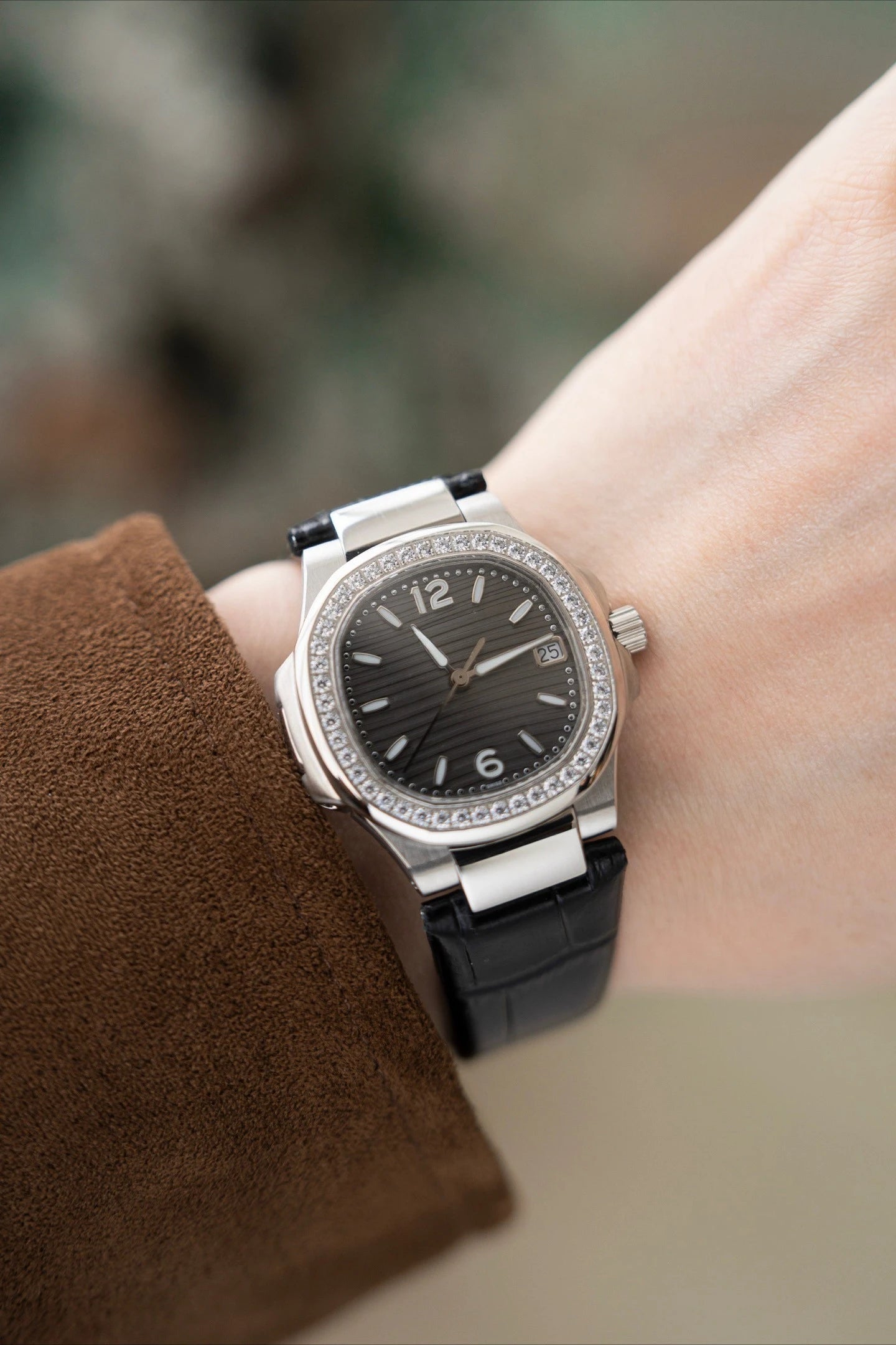 High-end Elegant BD Watch Suitable for Daily Wear Gift Girls